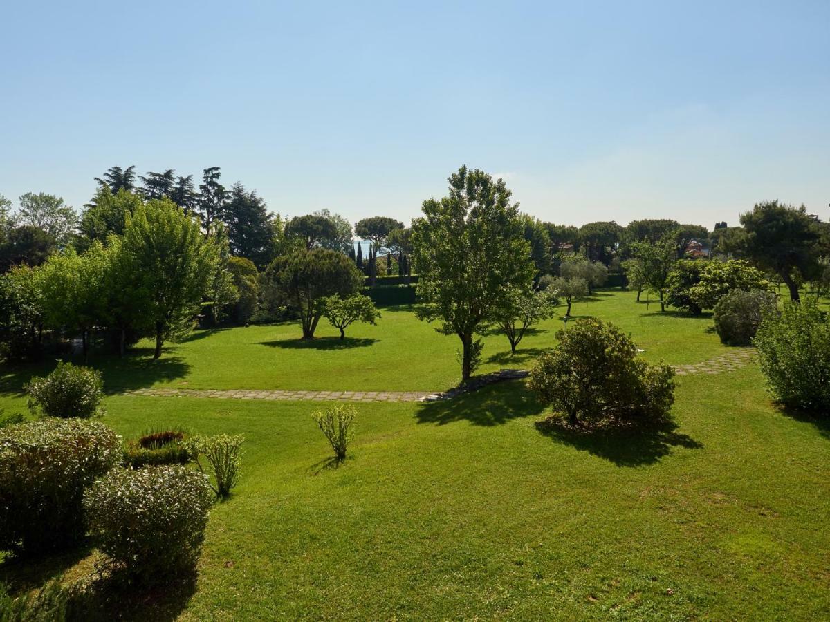 Appartamento Anna Desenzano del Garda Exterior photo